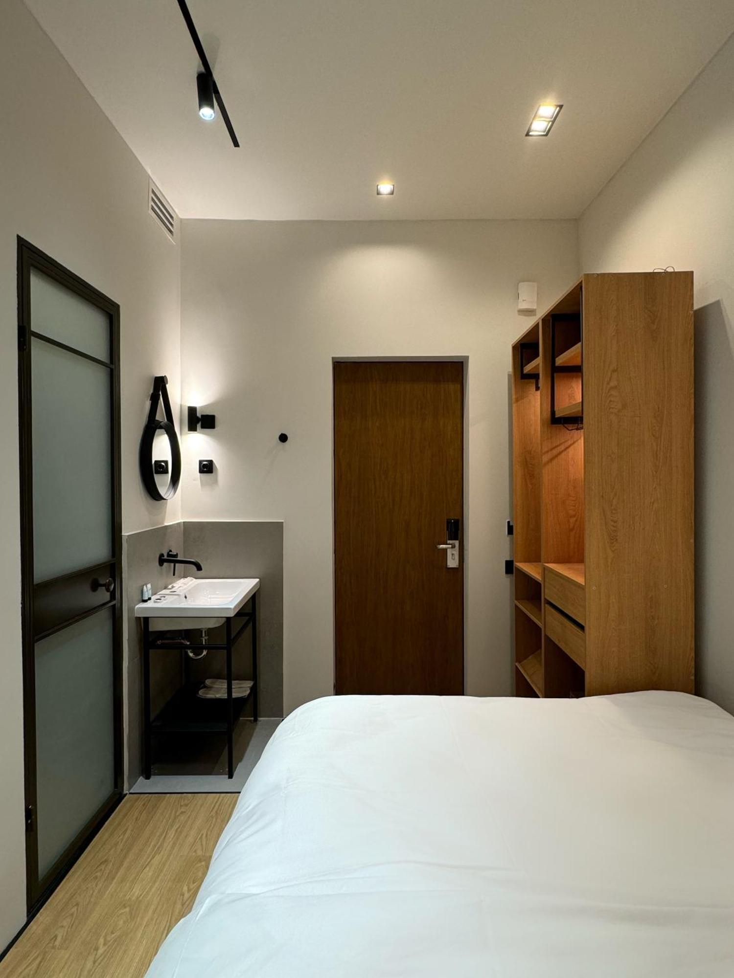 Mosh Mosh Boutique Hotel Alma-Ata Exteriör bild