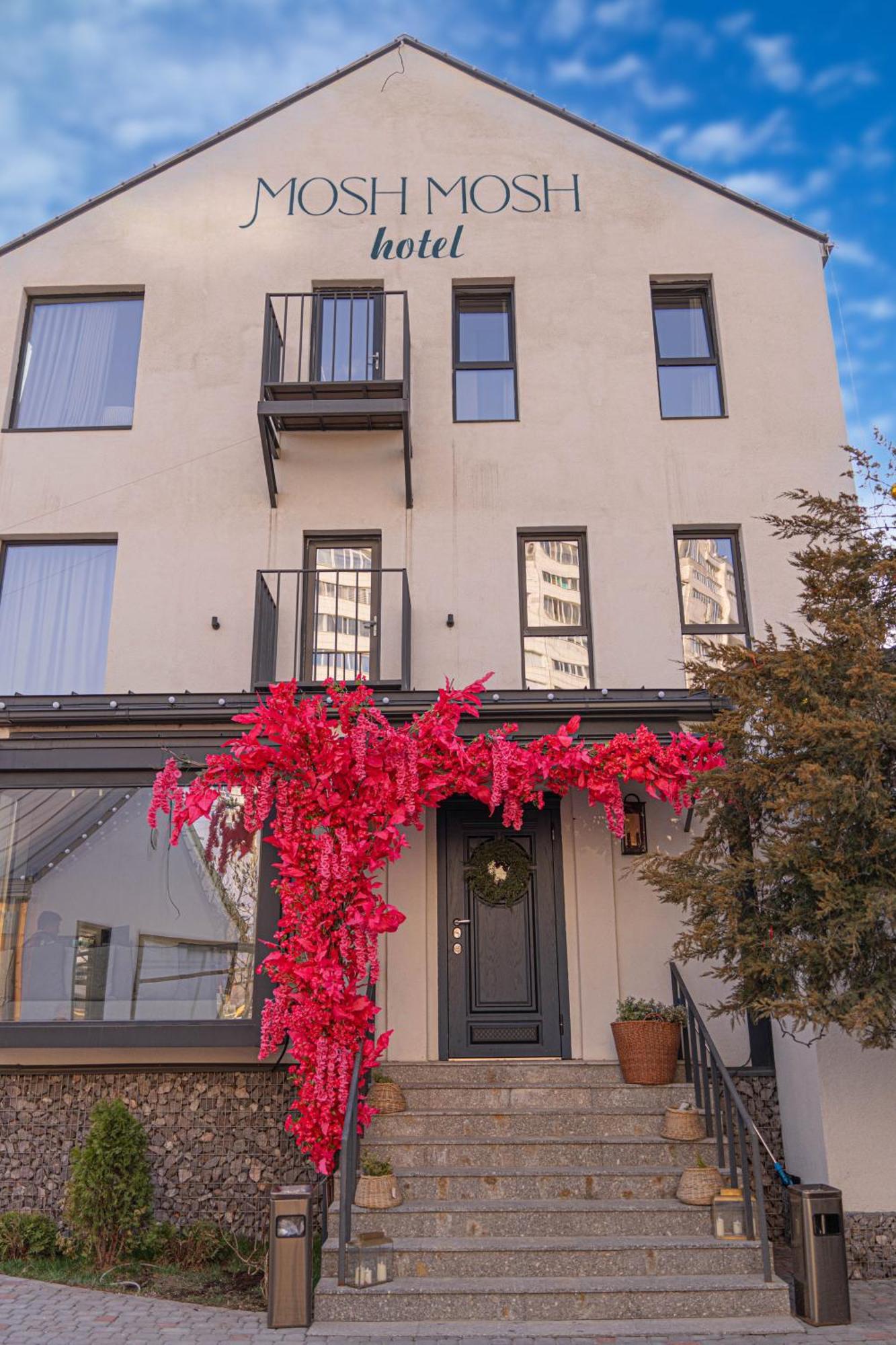 Mosh Mosh Boutique Hotel Alma-Ata Exteriör bild